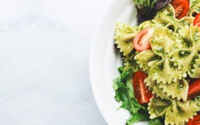 Receta Farfalle al pesto con tomates cherry