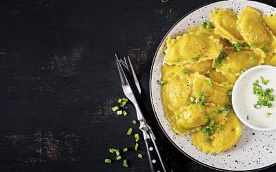 Receta de raviolis caseros rellenos de queso fresco y nueces
